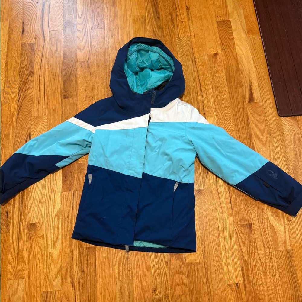 SPYDER ZOEY INSULATED JACKET
GIRLS' SIZE 10 - BLUE/MULTI